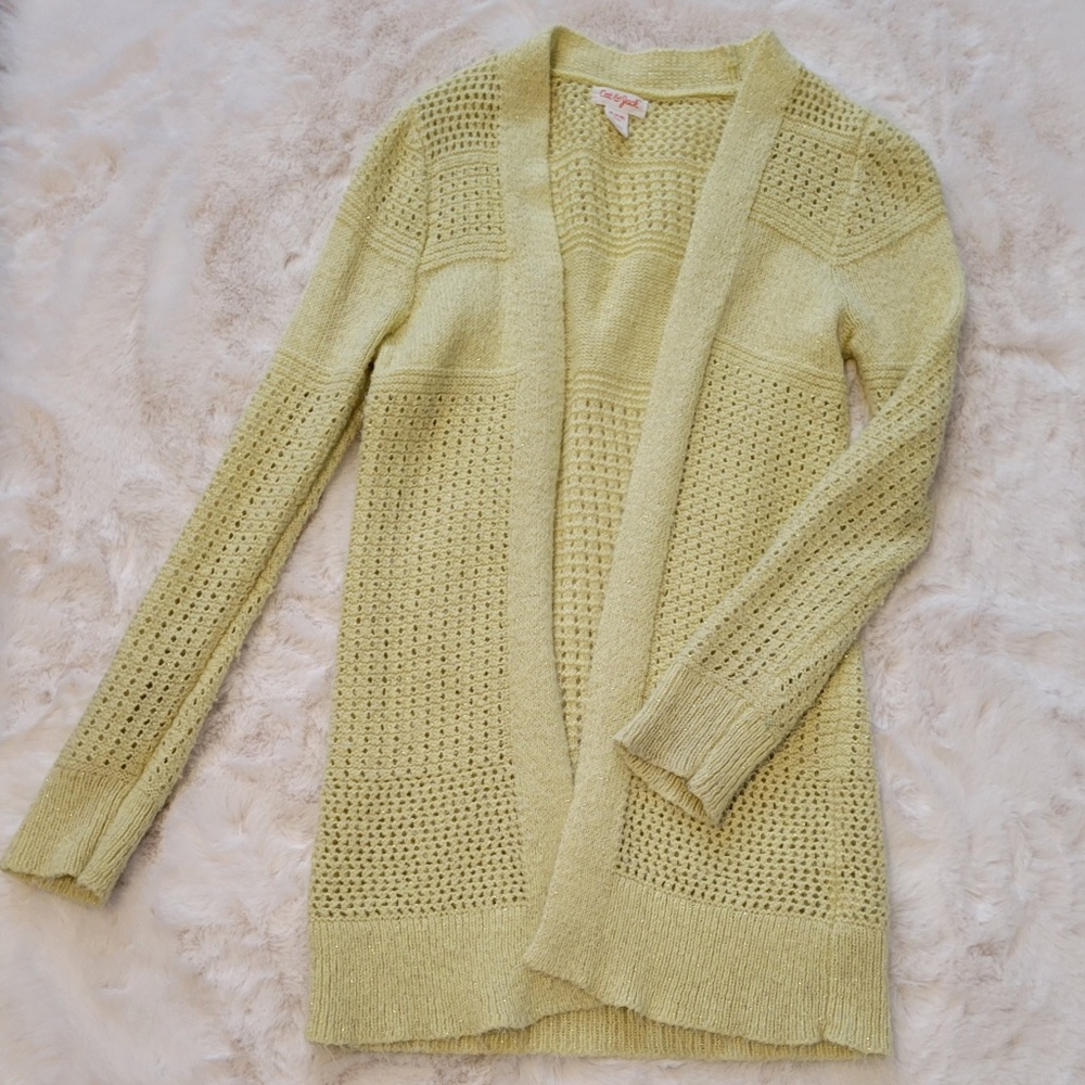 Cat & Jack. Yellow Knitted cardigan. Size: M 7/8